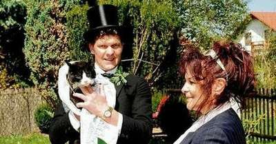Немец женился на своей кошке